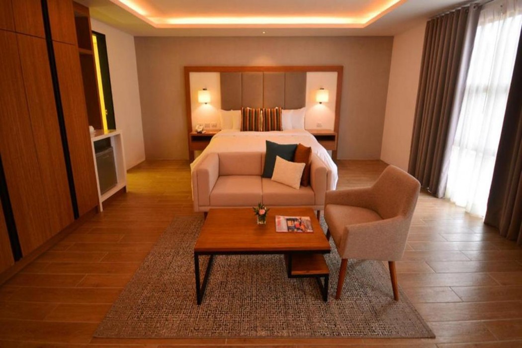Crown Hotel Palawan at Harbour Springs 19/54