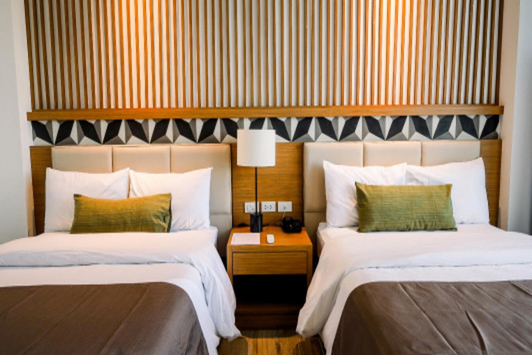 Crown Hotel Palawan at Harbour Springs 21/54