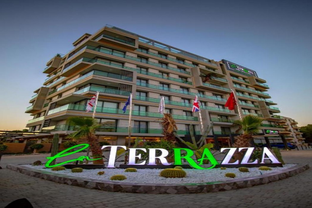 LA TERRAZZA HOTEL 1/60