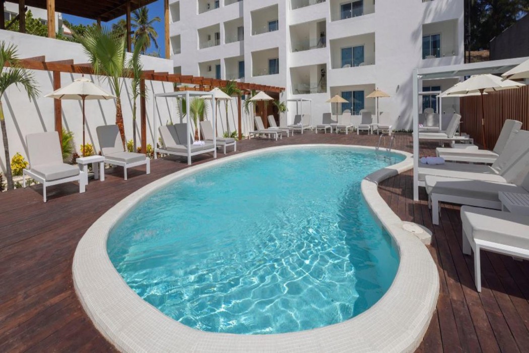 HM Bavaro Beach Adults Only 3/51
