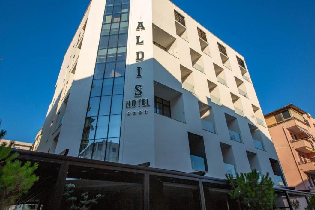 Aldis Hotel 1/59