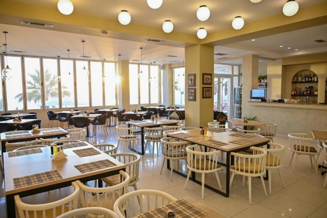 Hotel Zanzi 27/60
