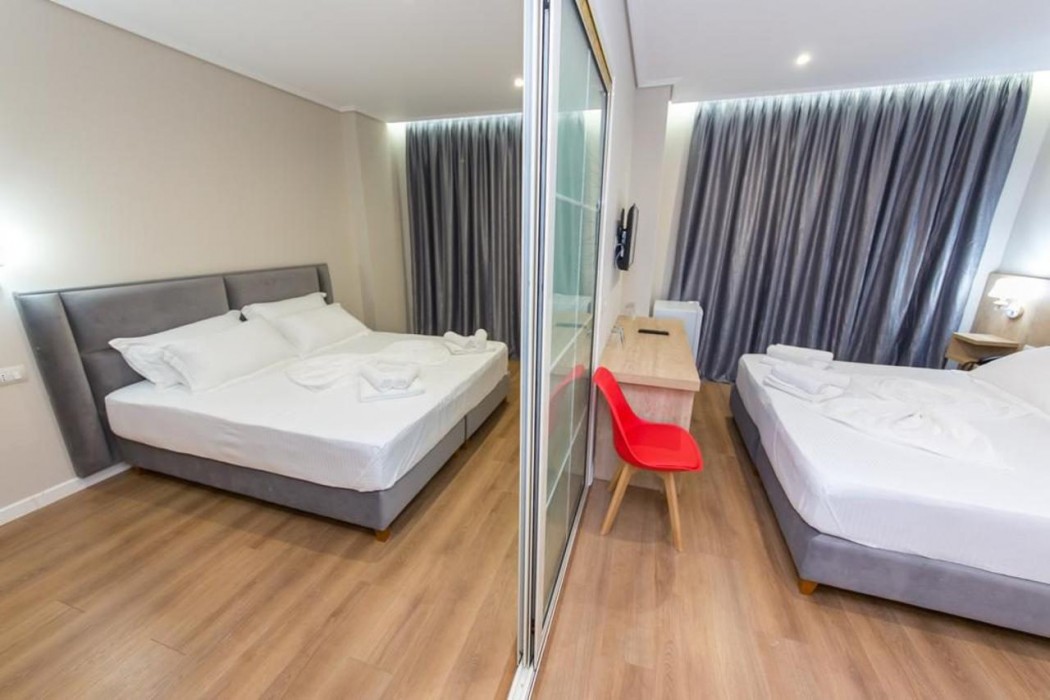 Class hotel 13/59