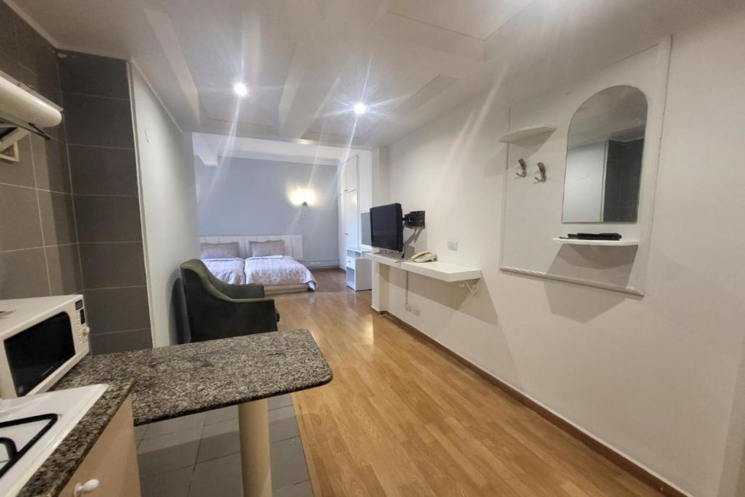 Room at Elegant Suites, Beirut, BEIRUT