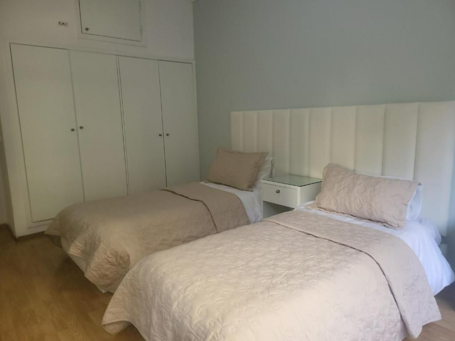 Room at Elegant Suites, Beirut, BEIRUT