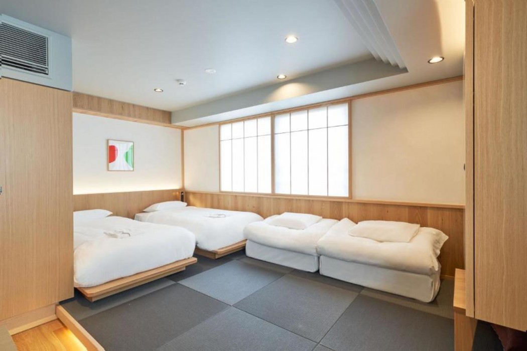 COCOSHUKU AKASAKA Premium 16/57