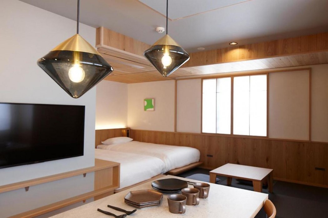 COCOSHUKU AKASAKA Premium 18/57