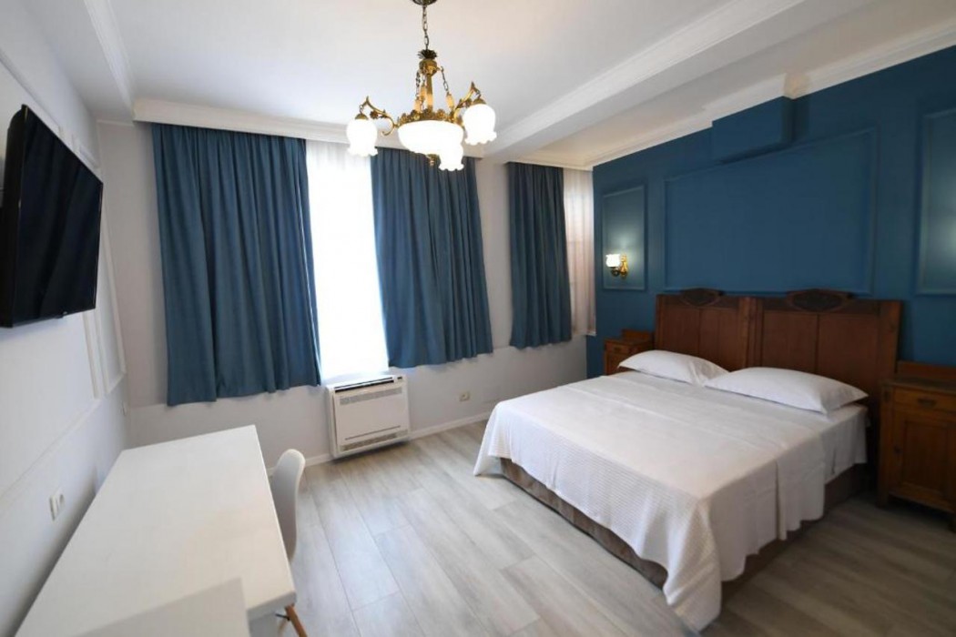 Promenade Hotel 13/32