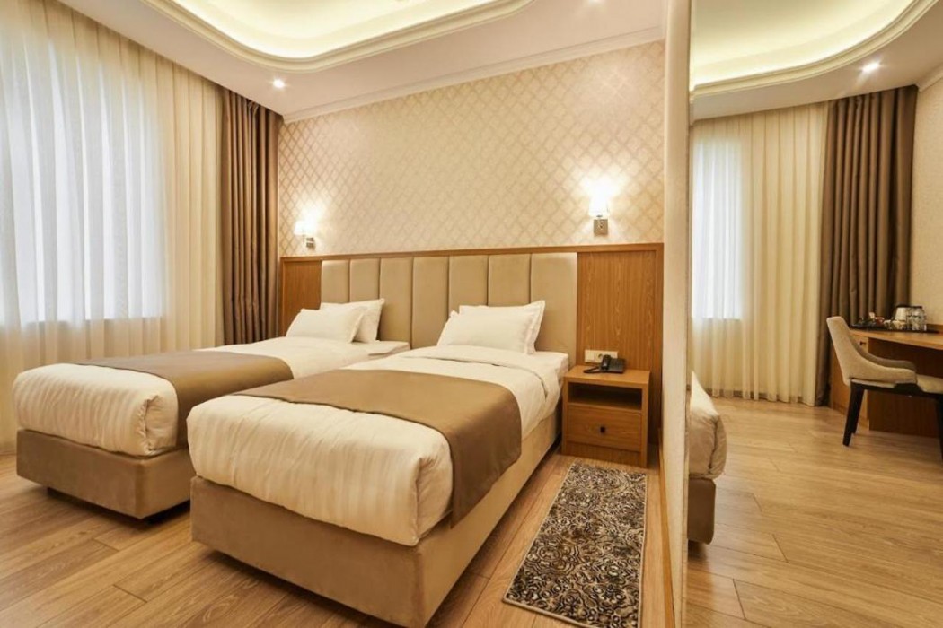 Al Anvar Hotel 11/48
