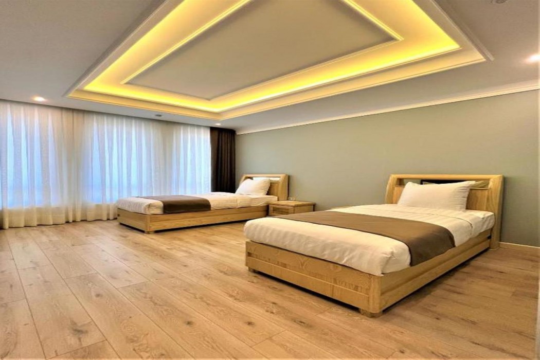 Al Anvar Hotel 10/48