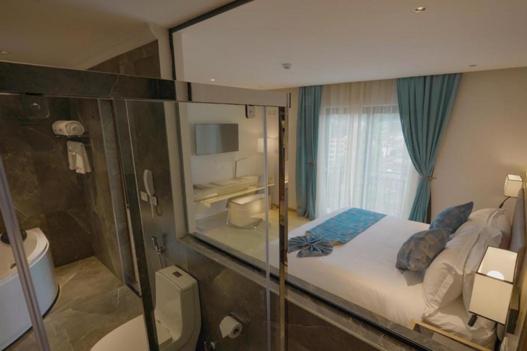 Stay Easy Plus Hotel 16/38
