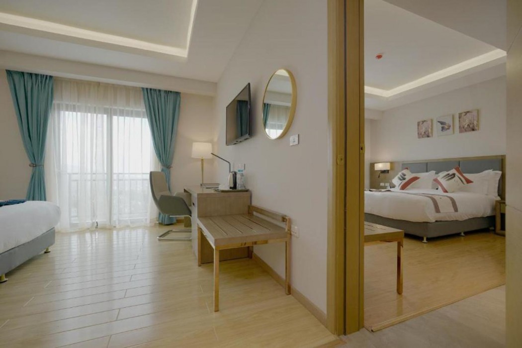 Stay Easy Plus Hotel 15/38