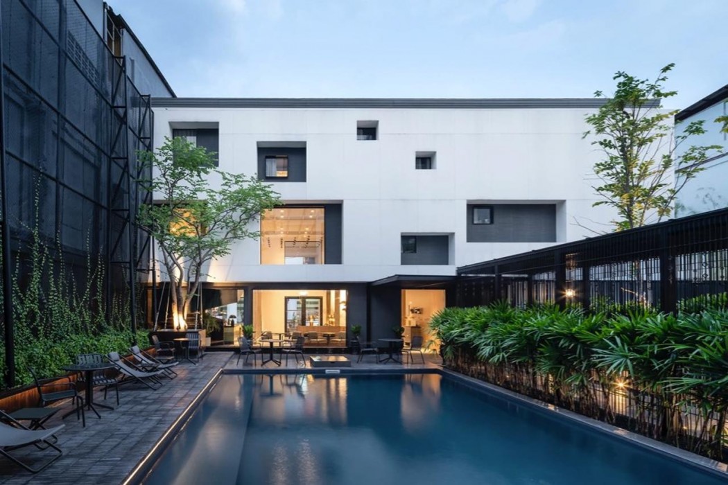 Lilit Bang Lumphu Hotel 33/66