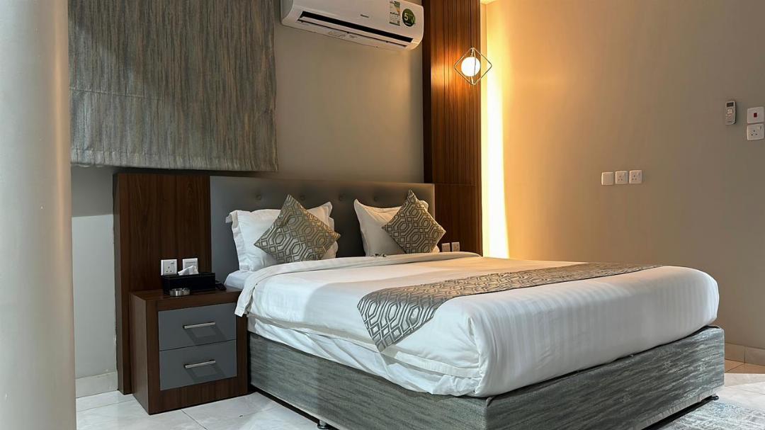 بناية سرايا 2 ل بناية سرايا 2(Al Alamein Suites Ex Saraya Building 2 Al Saraya 2 Building) 11/97