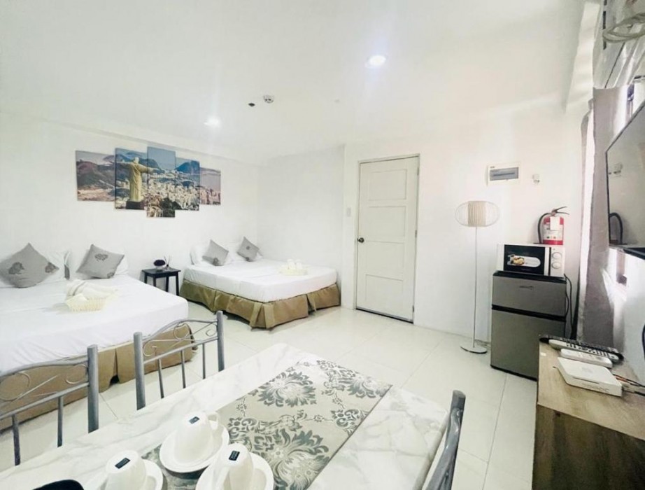 Salinas Suites 8/16