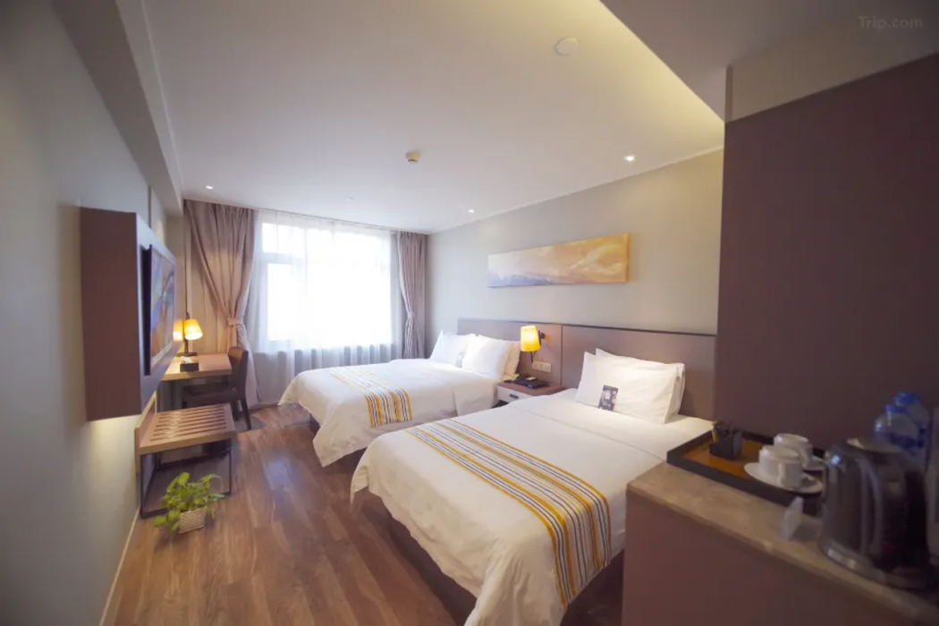 Home Inn Plus (Beijing Changping Government Street Metro Station) 22/44