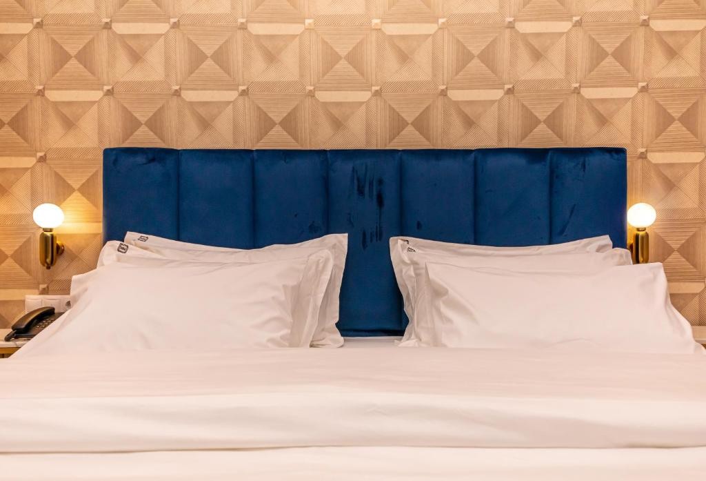 Newport Hotel Kutaisi 12/65