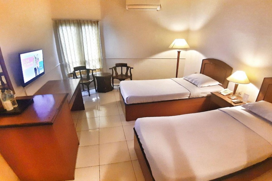 Alexander Hotel Tegal 14/47