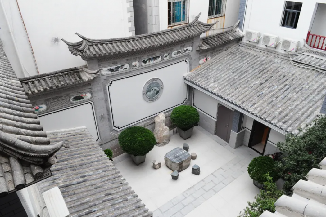 Home Inn Plus (Dali Ancient City South Gate) 2/42
