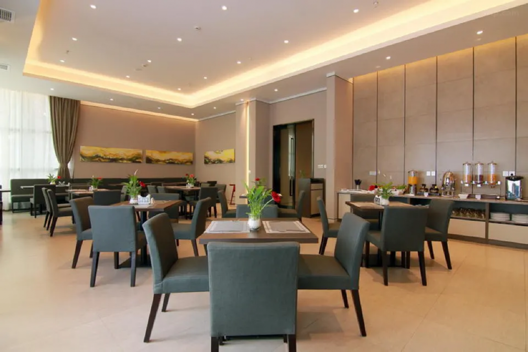Home Inn Plus (Dali Ancient City South Gate) 31/42