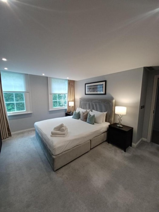 Buckingham Palace Residences by Aeria Apartments 19/45