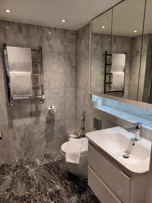 Buckingham Palace Residences by Aeria Apartments 12/45