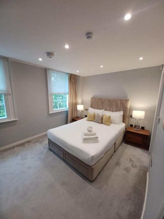 Buckingham Palace Residences by Aeria Apartments 20/45