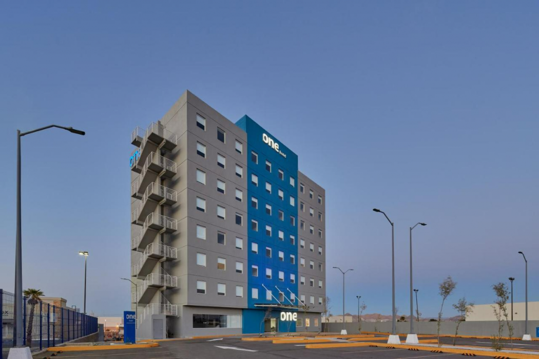 One Mazatlan 1/36