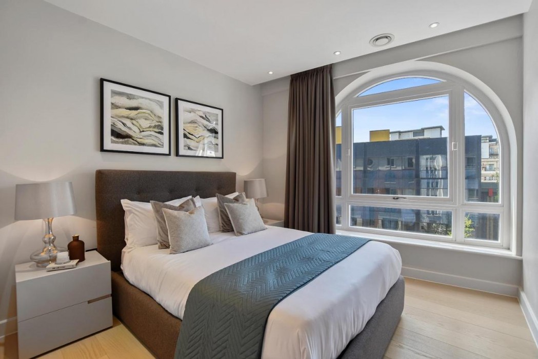 Vauxhall Bridge Road by Aeria Apartments 33/63