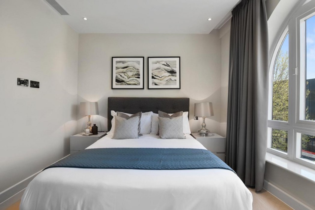 Vauxhall Bridge Road by Aeria Apartments 46/63