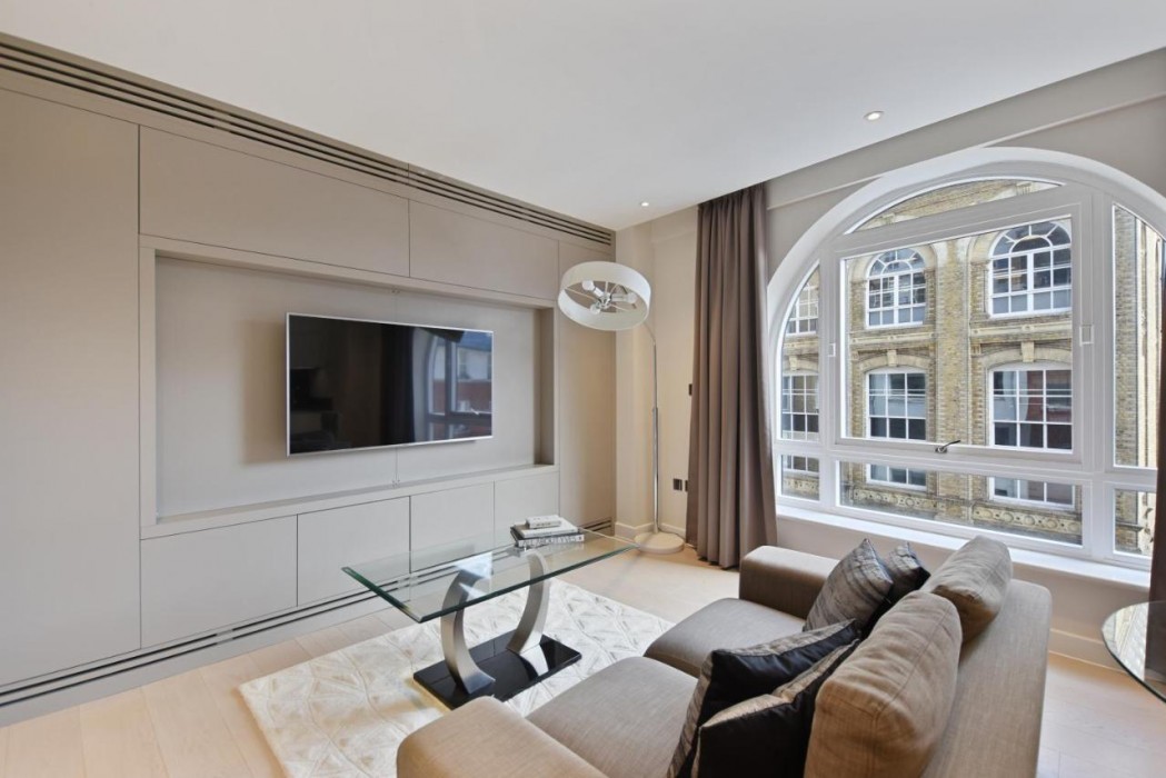 Vauxhall Bridge Road by Aeria Apartments 38/63