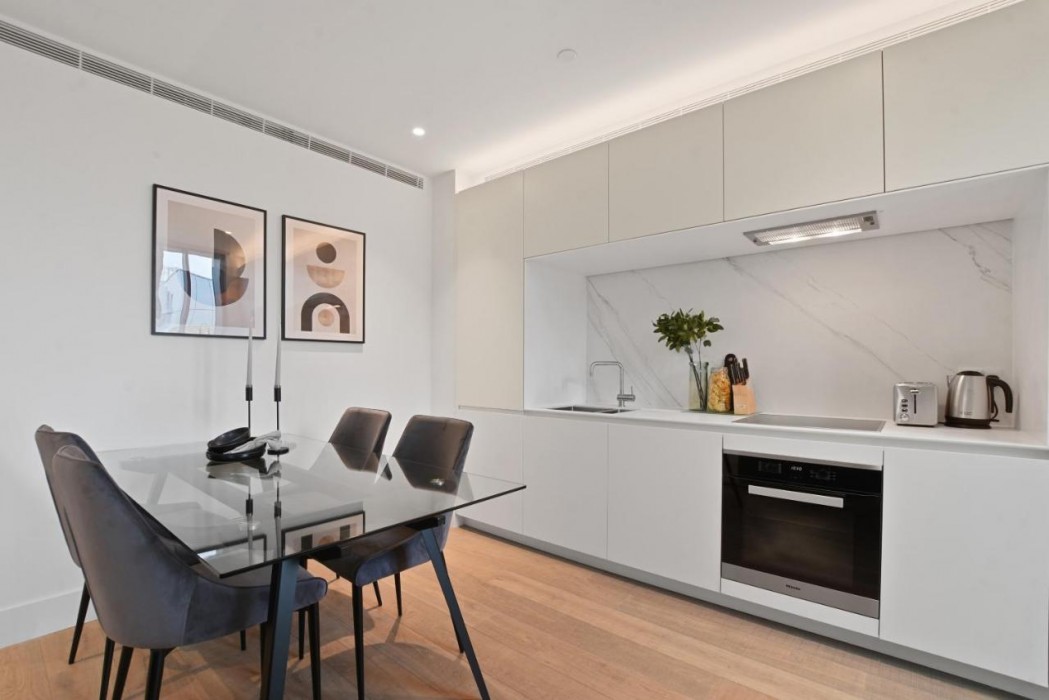 Whitfield Street Residences by Aeria Apartments 20/50