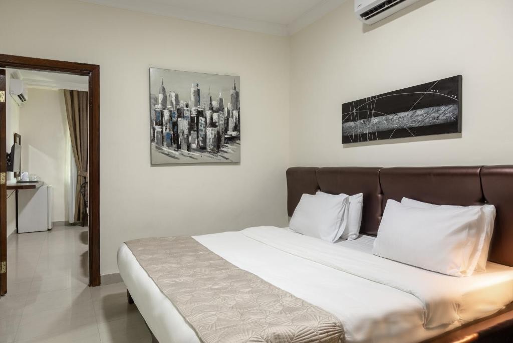360 Hotel By FHM 13/51