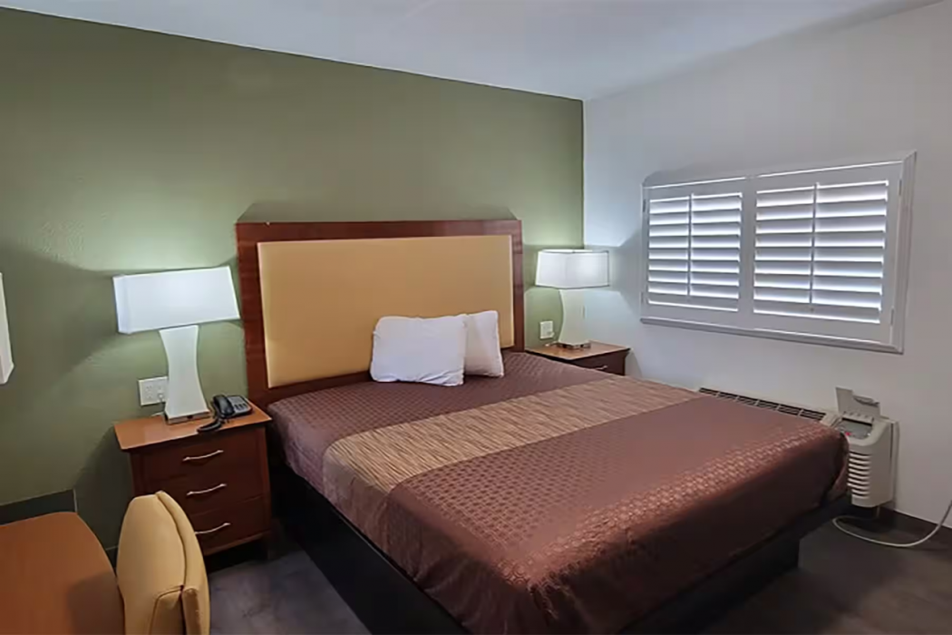 Super 8 by Wyndham El Centro North 10/29