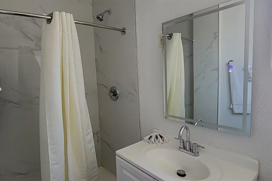 Super 8 by Wyndham El Centro North 20/29