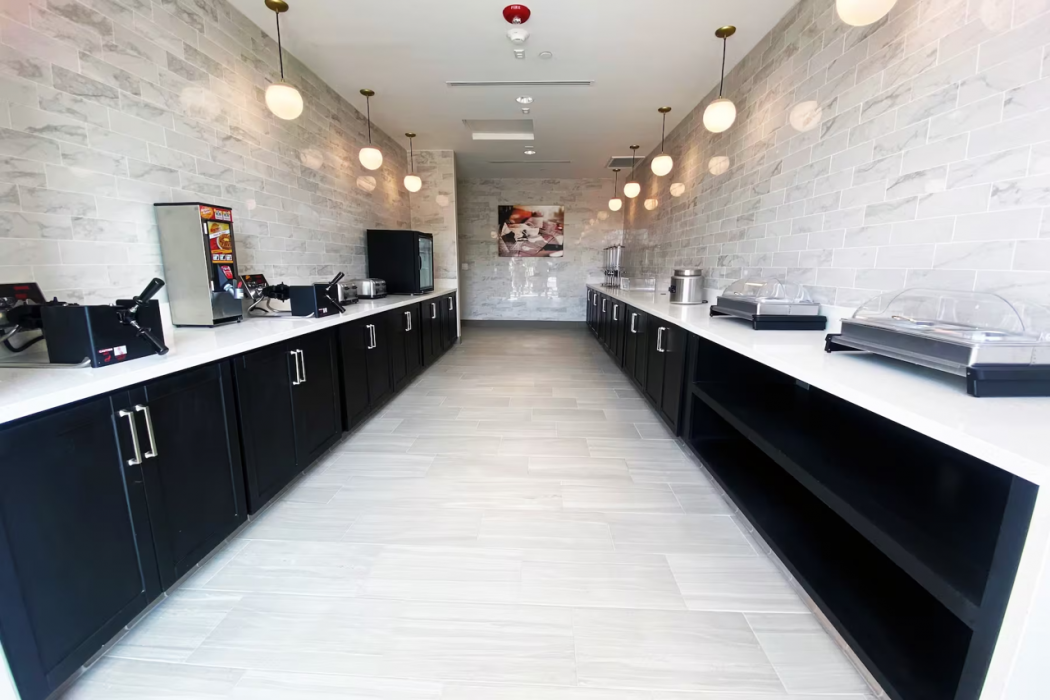 La Quinta Inn & Suites by Wyndham Yucaipa 29/51