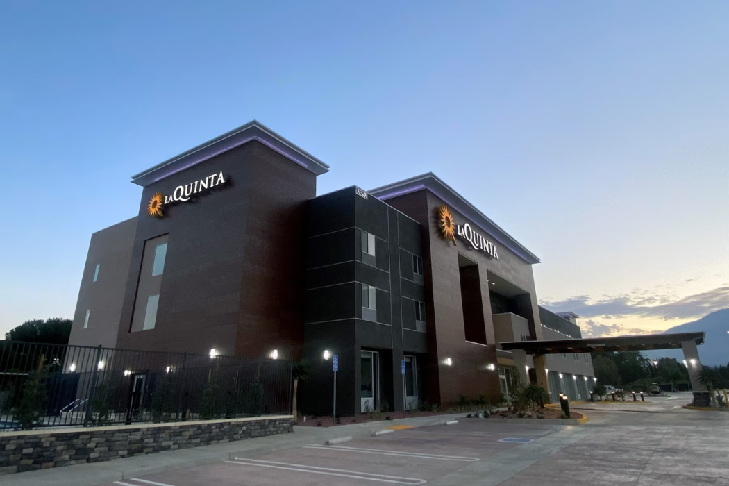 La Quinta Inn & Suites by Wyndham Yucaipa 2/51
