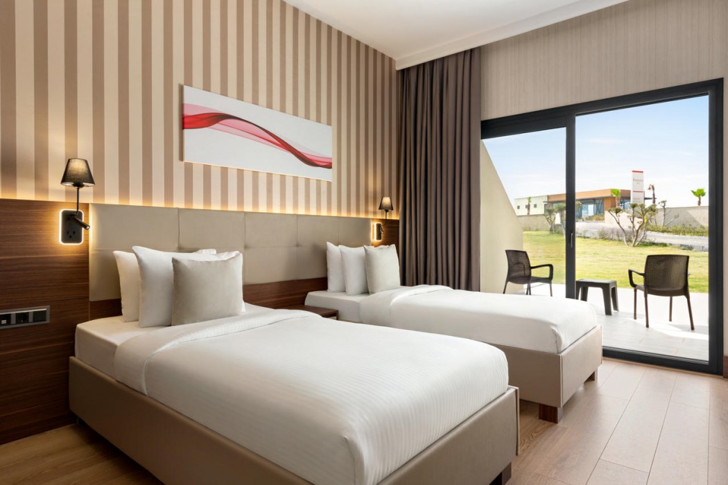 Ramada by Wyndham Cesme 15/67