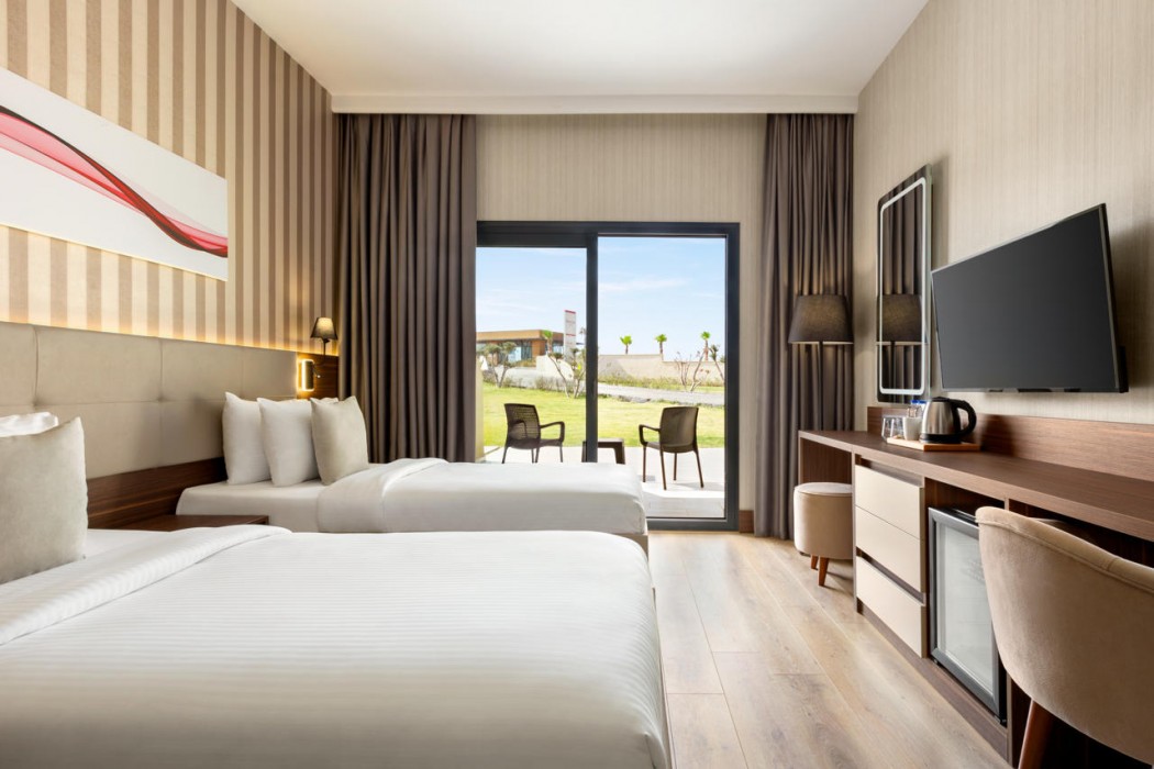 Ramada by Wyndham Cesme 20/67