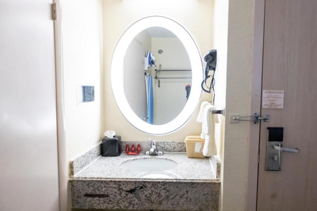 Days Inn by Wyndham College Park Atlanta Airport South 14/59