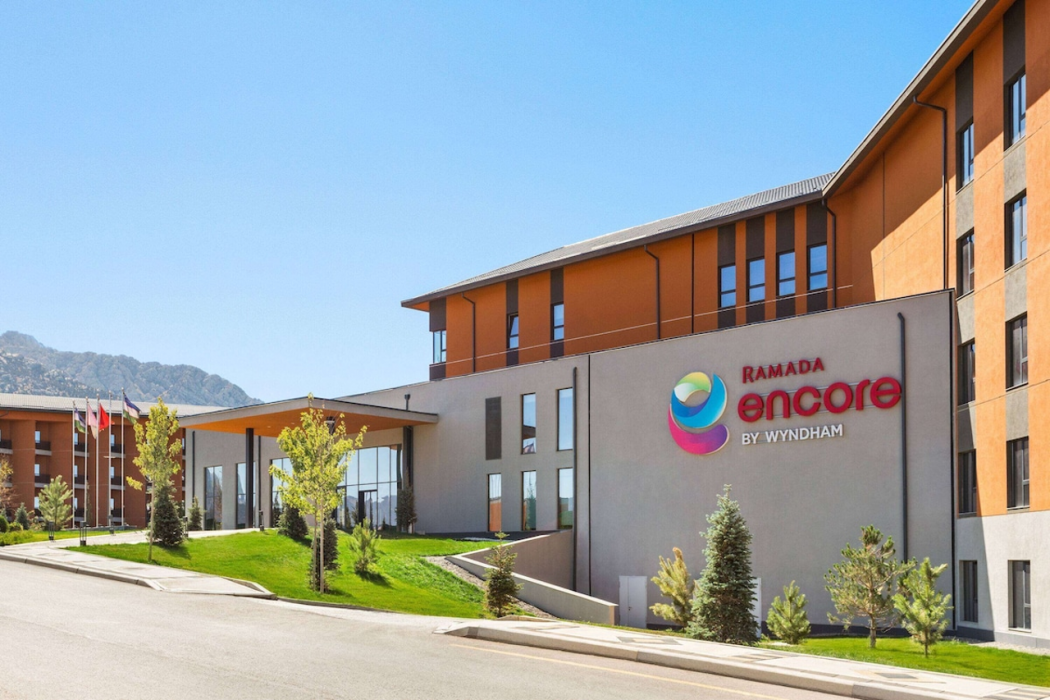 Ramada Encore by Wyndham Zomin 2/41