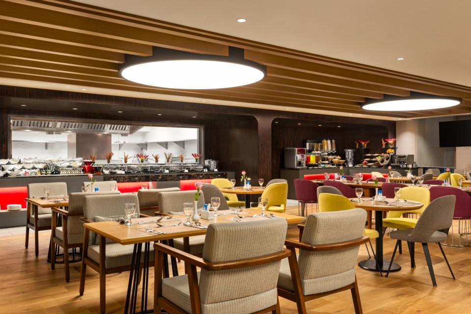 رمادا إنكور باي ويندام كورنيش الخبر(Ramada Encore by Wyndham Al Khobar Corniche) 28/60
