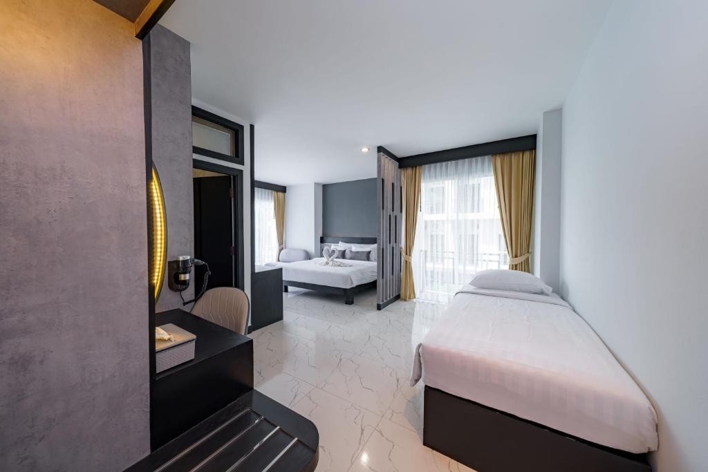 LHC Hotel and Resort 23/75
