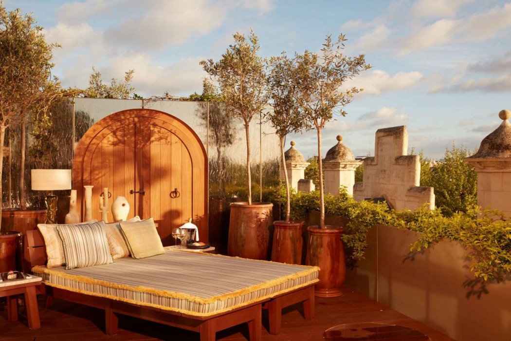 Mondrian Bordeaux Hotel des Carmes 18/56