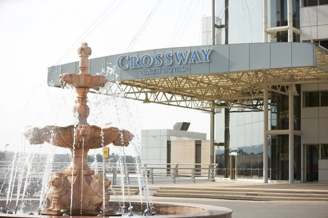Crossway Hotel Baku
