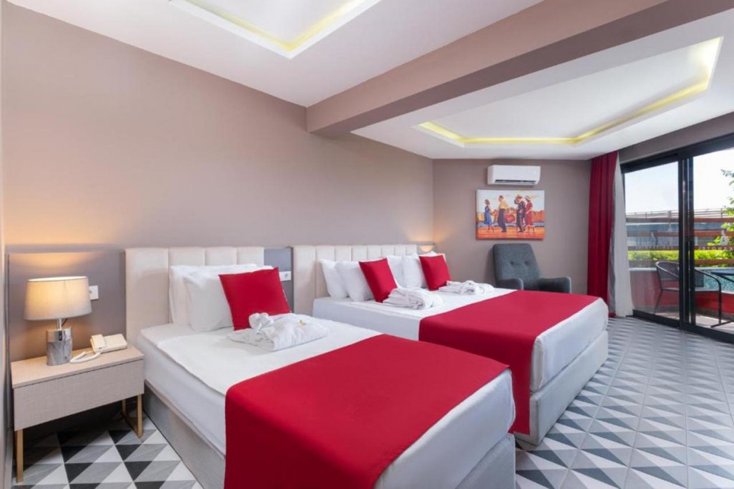 Feniks Hotel 11/61
