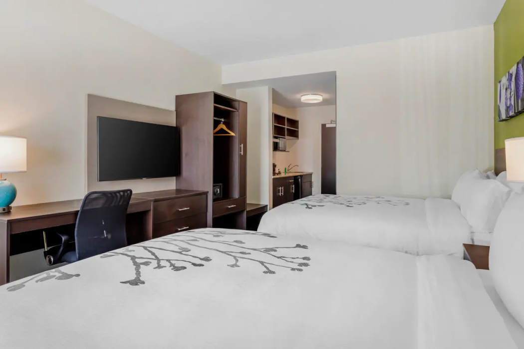 Sleep Inn & Suites Liberty TX 8/23