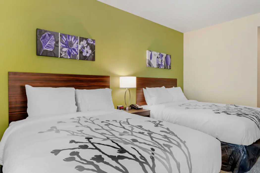 Sleep Inn & Suites Liberty TX 11/23