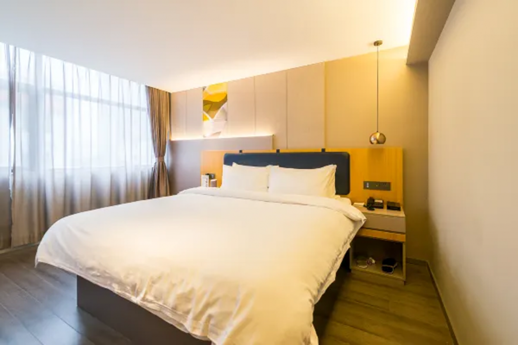 Home Inn Selected (Shanghai Hongqiao Gubei Yaohong Road Metro Station) 18/53