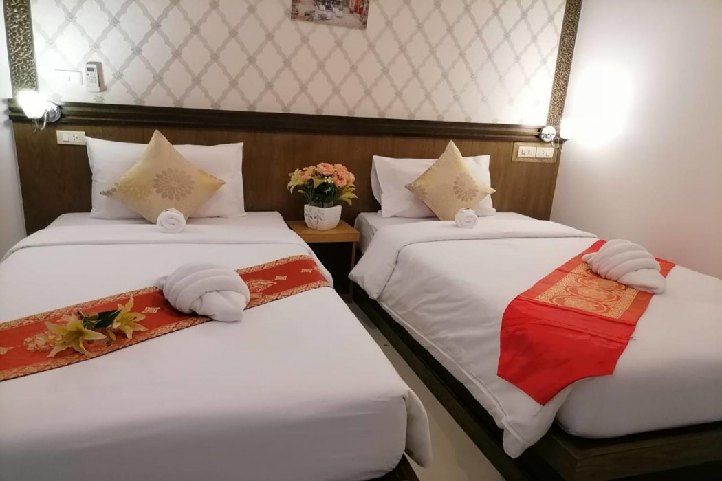 NJ PATONG HOTEL 10/53